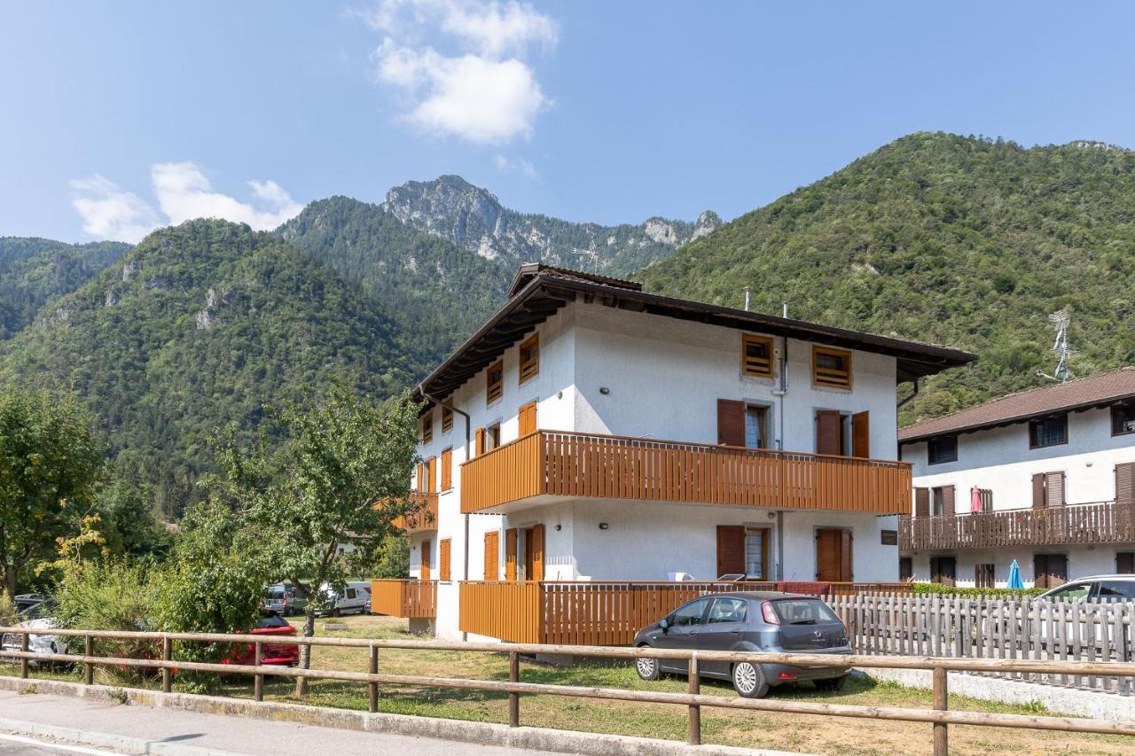Casa Lori Lejlighed Pieve di Ledro Eksteriør billede